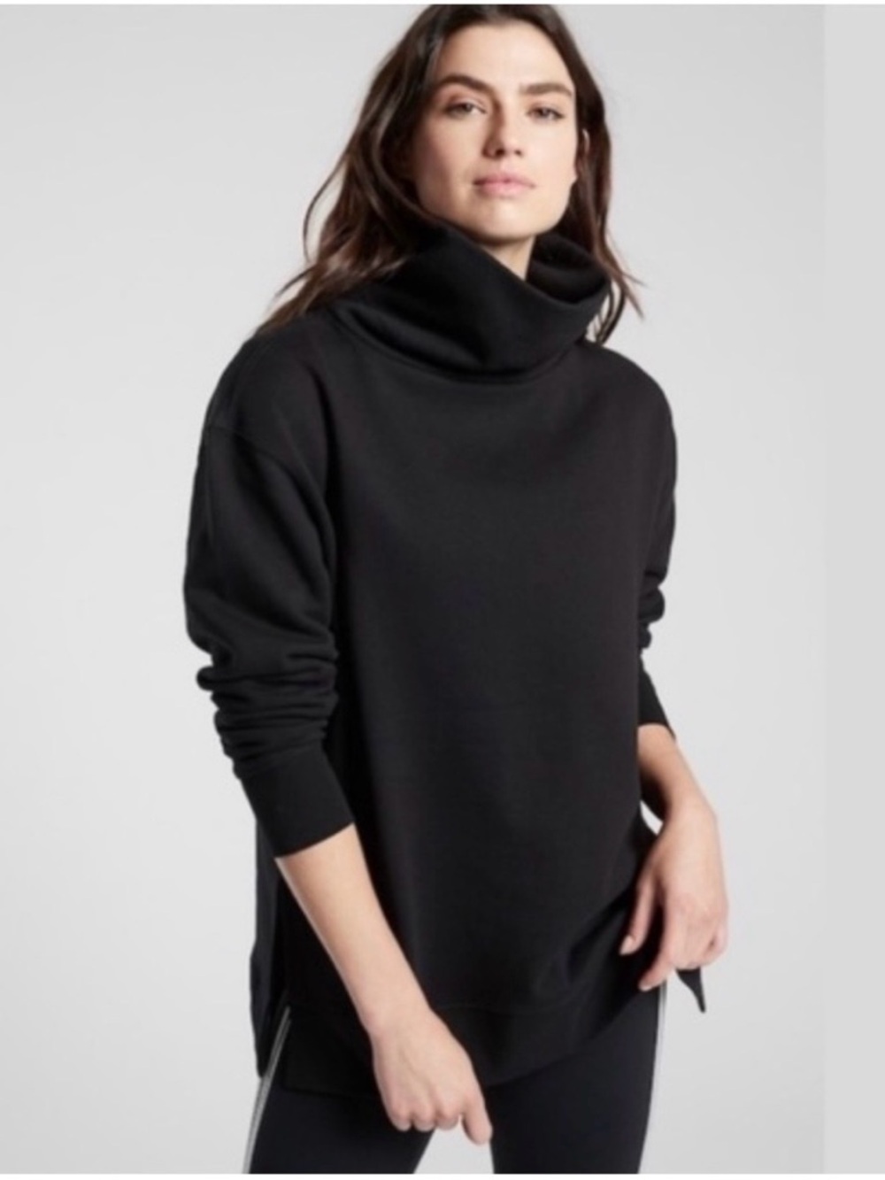 Athleta 24/7 Funnel Neck Sweatshirt Black Side Slits Inside Fleece Size XS